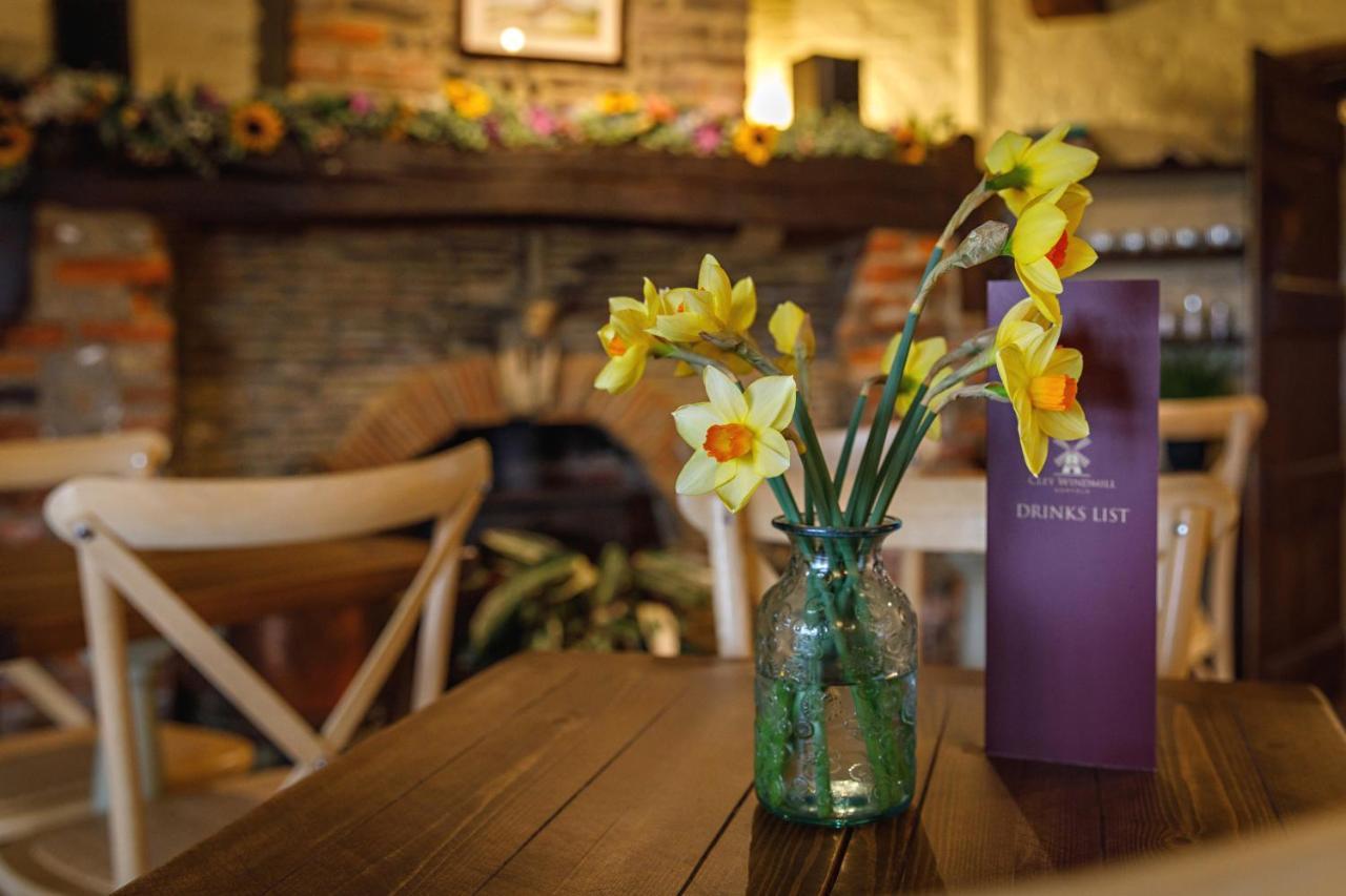 ホルト Cley Windmill Bed & Breakfast エクステリア 写真